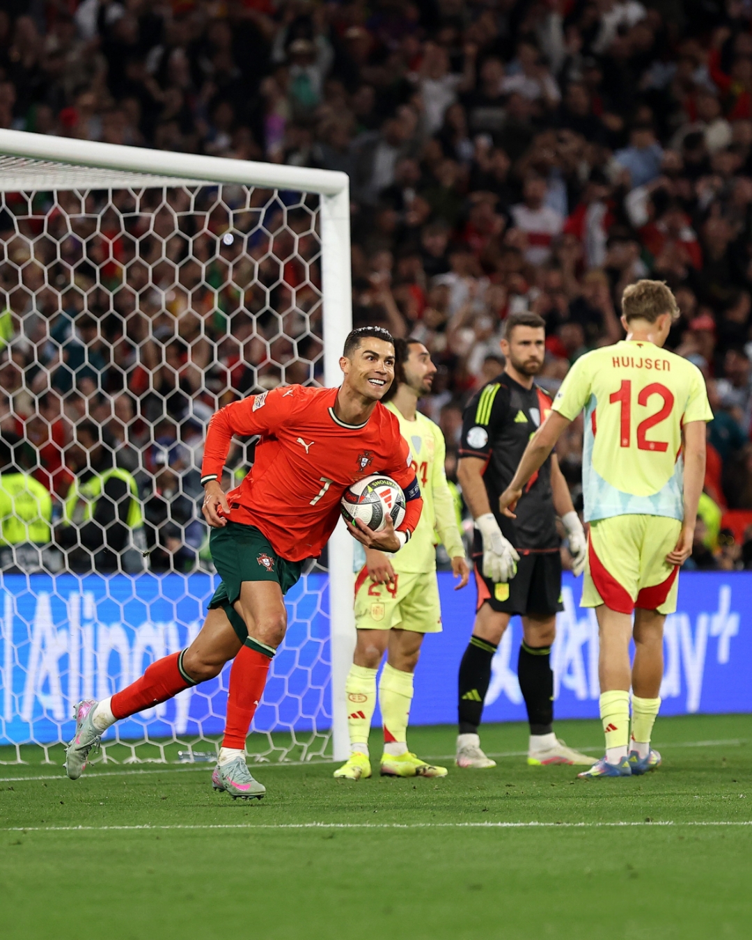 DB官方网站-西班牙逆转克罗地亚,取得欧锦赛强资格